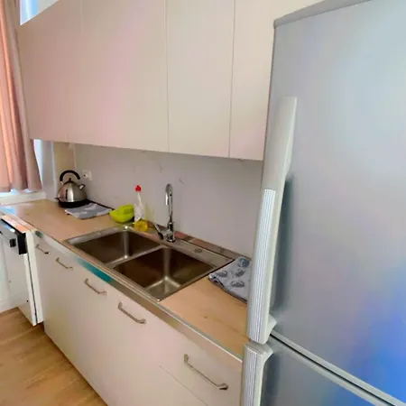 Tulip - Amazing Location