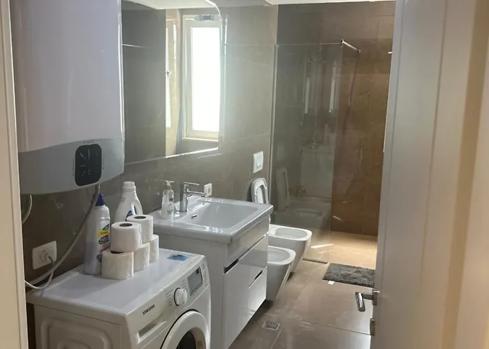 Tulip - Amazing Location Apartment Tirana